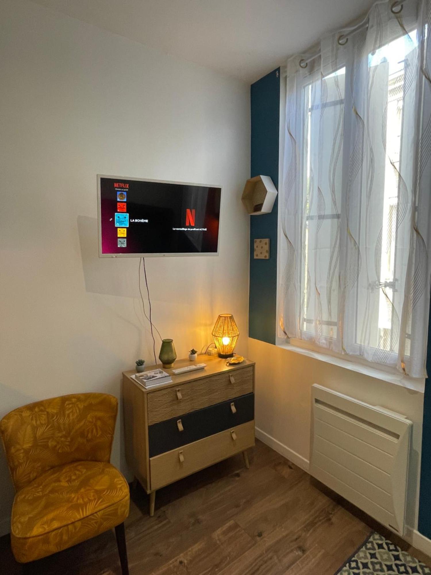 ニオールChez Jean-Yves Et Zoe - La Boheme - Au Calme, Tres Propre, Proche Parkingsアパートメント エクステリア 写真